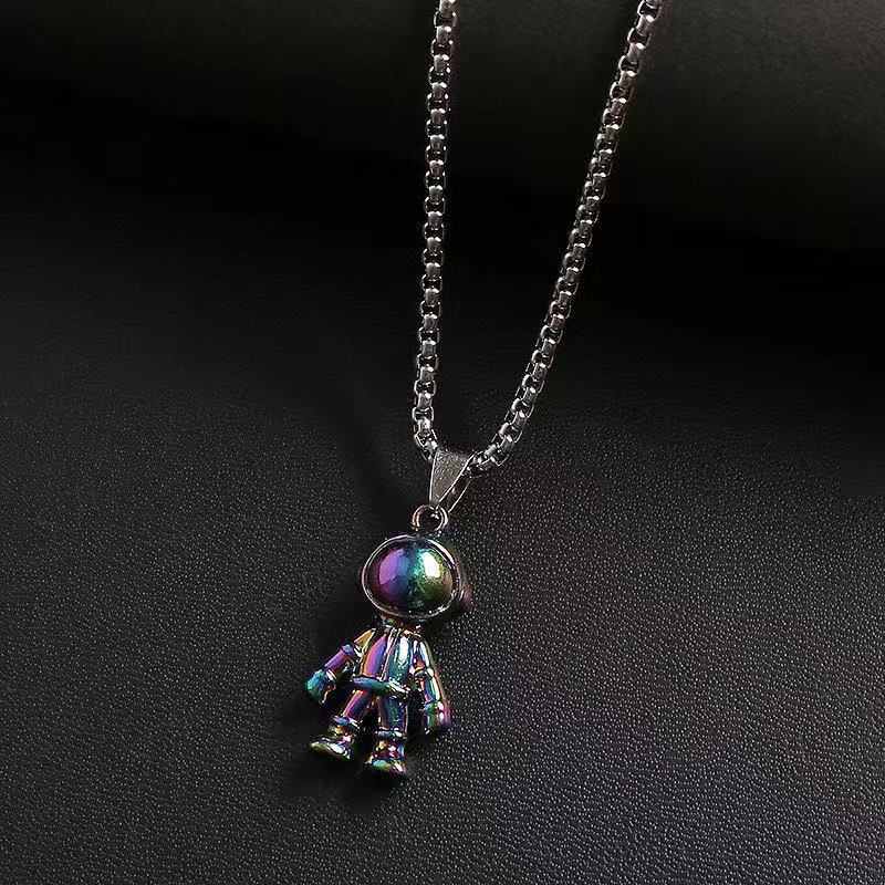 Titanium Steel Necklace Men's Trendy Brand Versatile Collarbone Chain Light Luxury Niche Design High-end Cuban Pendant Neck Chain Accessories