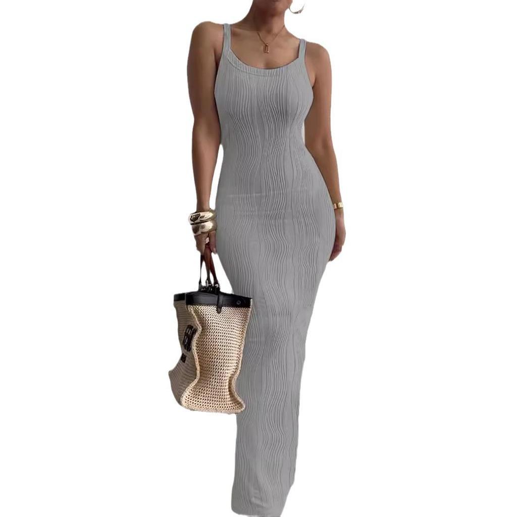 Sleeveless Slimming Elegant Long Dress for Women: European & American Style, 2025