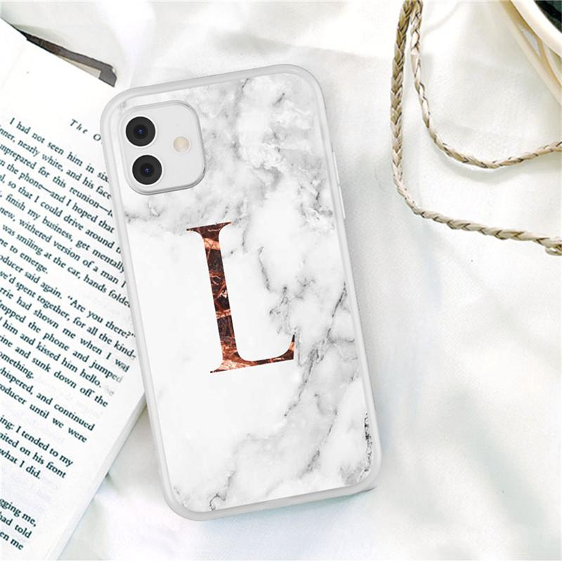 Biały marmur pozłacane litery A-Z modne etui na telefon dla iPhone 11 12 Pro X XR XS Max SE 2020 7 8 Plus odporne na wstrząsy miękkie etui z tpu