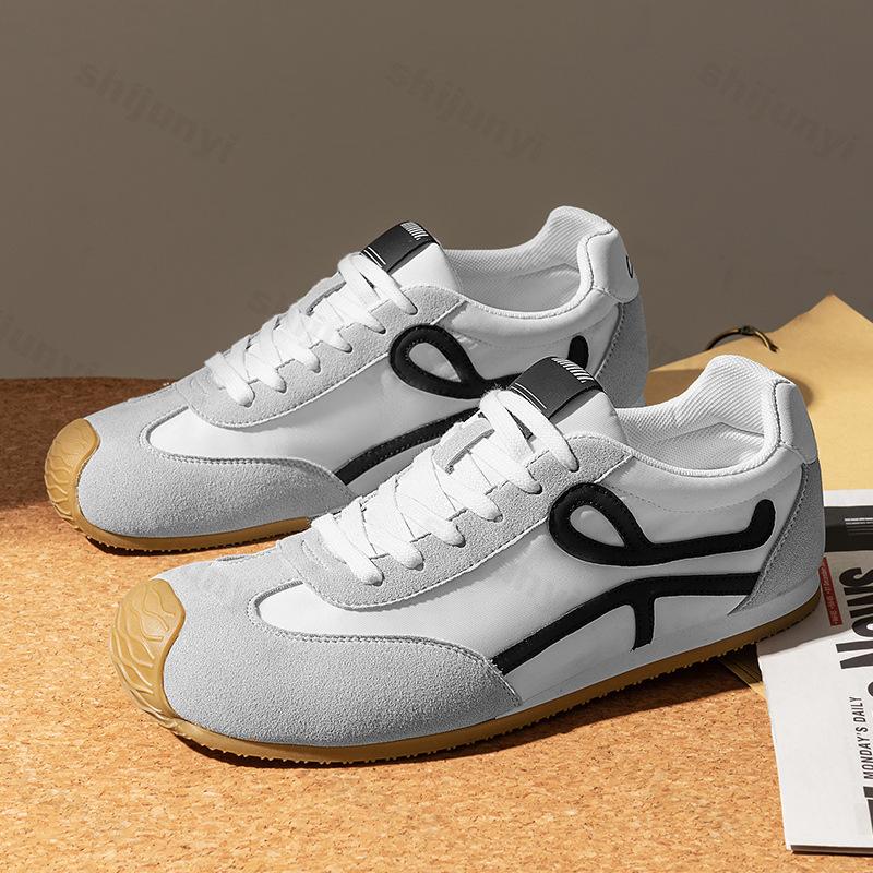 Fashion Men Sneakers 2025 New Summer Fashion Casual Shoes Comfortable Trend Sneakers Non Slip Lace Up Outdoor Running Shoes Zapatillas