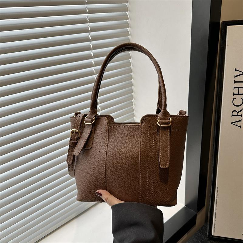 Premium Handbag Bag Women 2025 New Trendy Fashion Texture Shoulder Bag Popular Commuter Messenger Bucket Bag