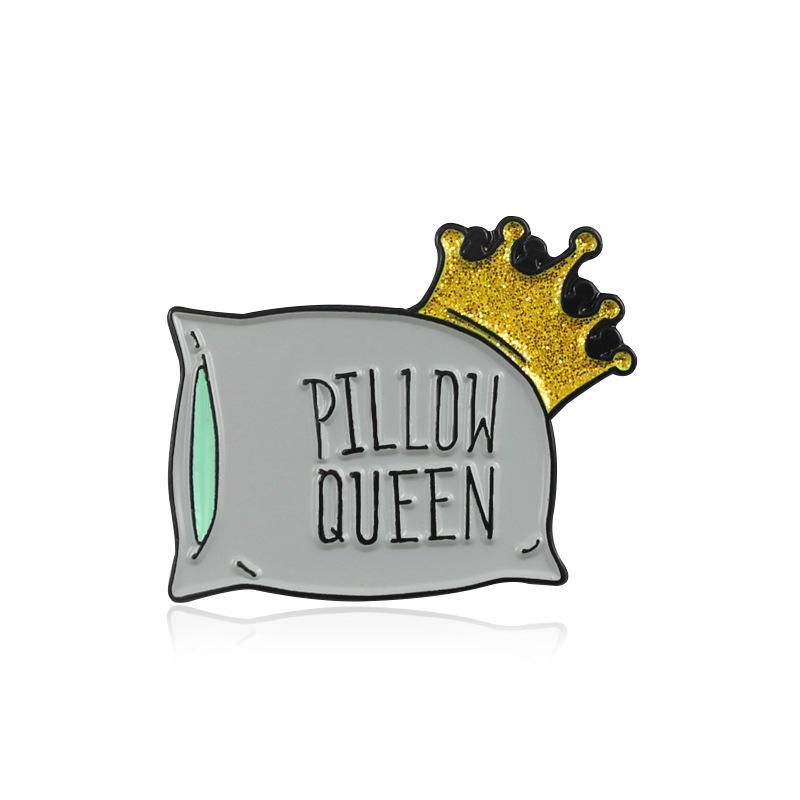 European-American Fashion Beauty Bedding: Personalized Queen Pillow & Drip Oil Brooch for Dreamy Decor