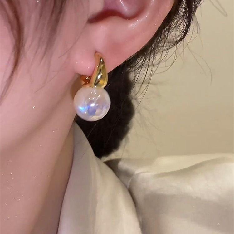 Shine Simulation Mermaid Pearl Hoops Earrings Exquisite Women Wedding Jewelry Earring Gift