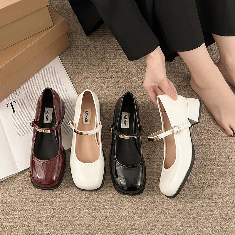 Fashion 2025 New Round Toe Sandals Ladies Hollow Beach Elegant Shoes Shoes Women's Leather High Pumps Mary Janes Heels Female Footwear