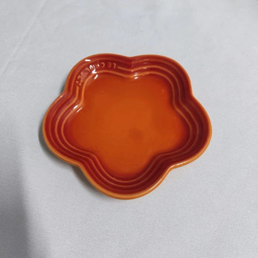 Piatto Piccolo in Ceramica Fiori di Pruno Multiuso 14cm Ciotole Rialzate per Animali Domestici Colore Solido Multicolore Ciotola per Cibo Gatti