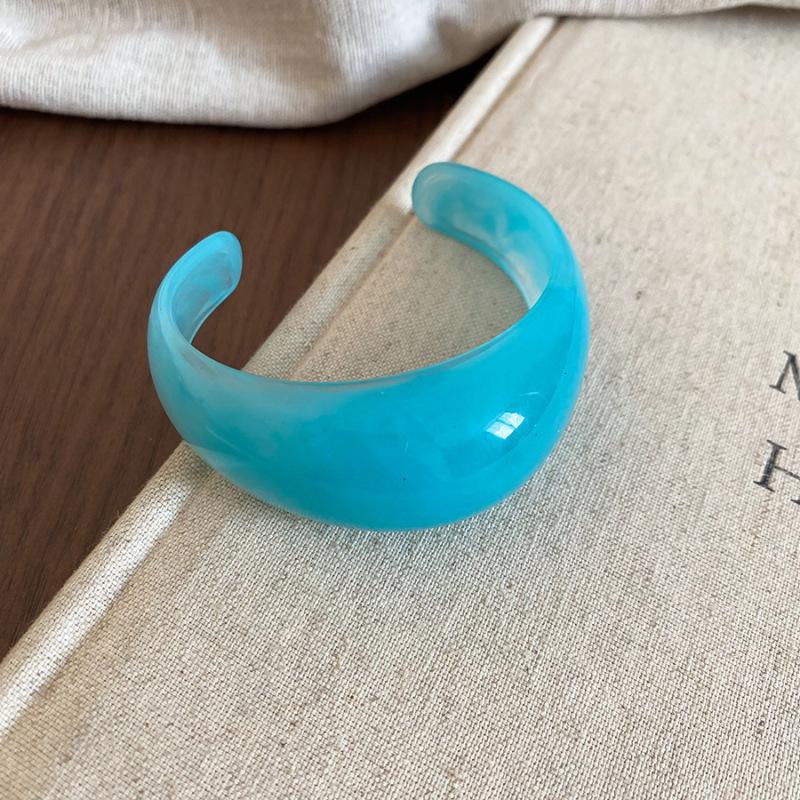 Colorful Acetate Open Bangle: Exaggerated Light Luxury Bracelet for Women