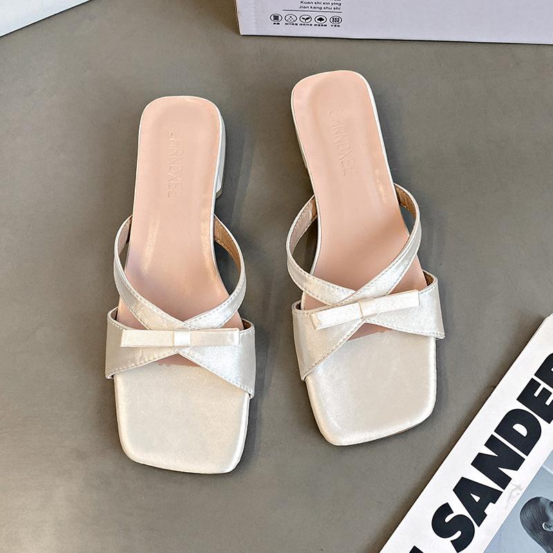 Coarse Heel French Set of Toe Cool Slippers Fairy Shoes Outer Wear 2025 New Summer Pink with Skirt Pearl Sandals