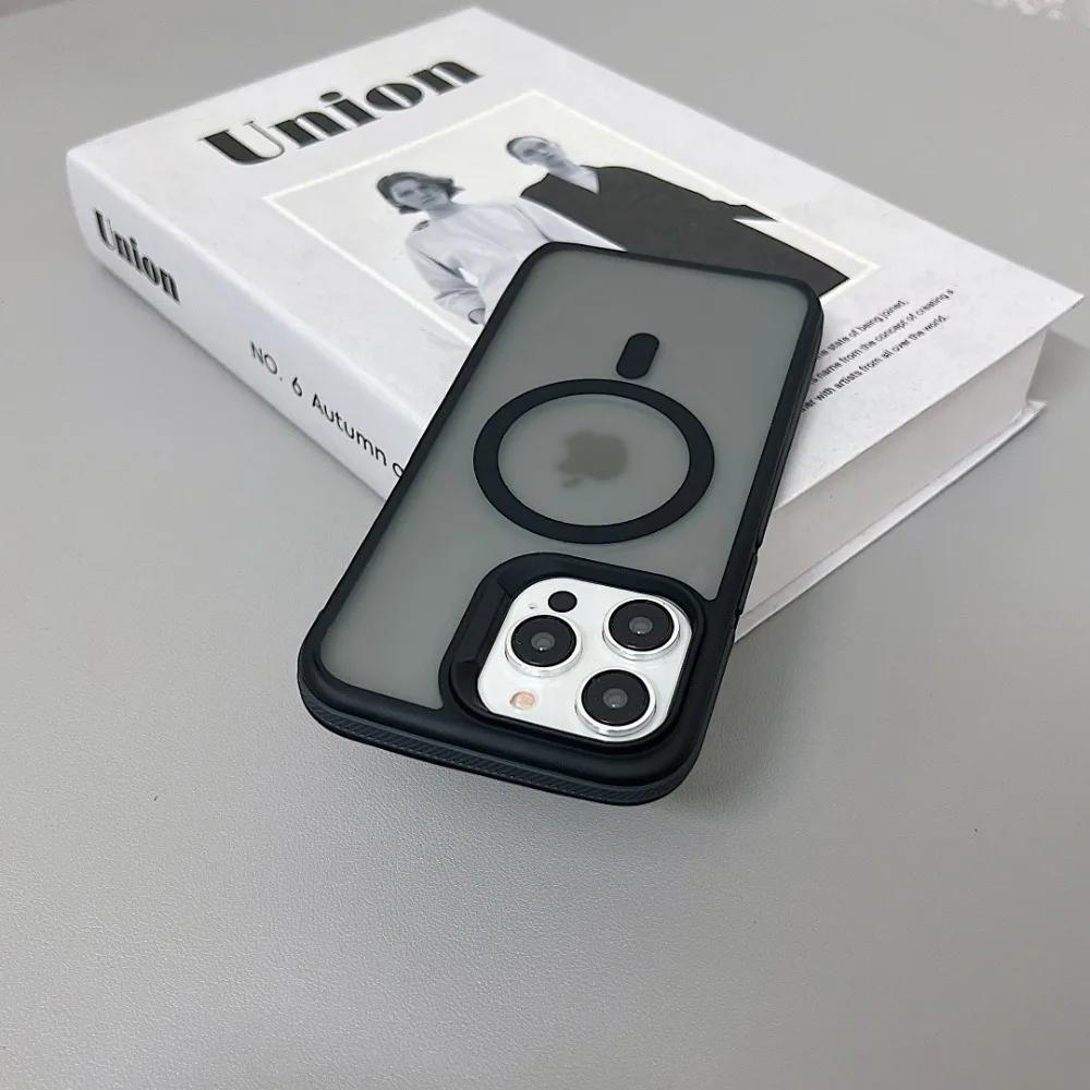 

Роскошный магнитный цветной матовый полупрозрачный бронированный противоударный чехол для iPhone 11 12 13 14 15 16 ProMax Magsafe Wireless Charge Cover For iPhone 16 ProMax чёрный