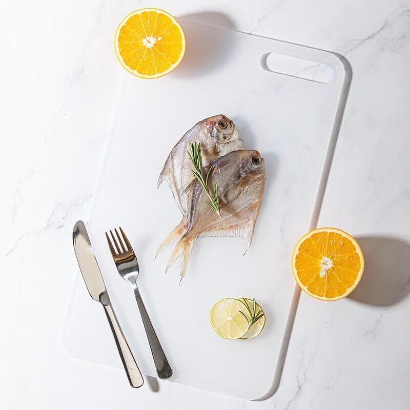 Camellia Large Thick Plastic Cutting Board