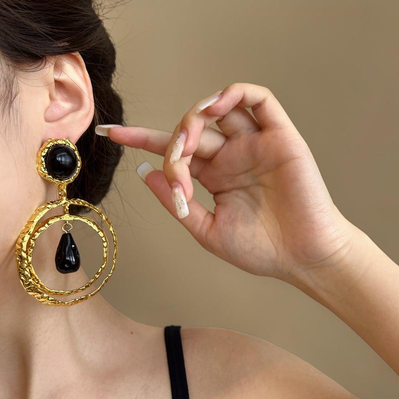 Metal Resin Round Water Drop Stud Earrings Ethnic Style Exaggerated Personality Design Earrings Light Luxury High-end Earrings