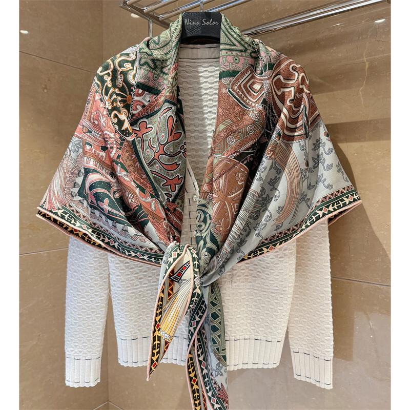 NINA SOLOR Soft Merino Wool Double-Sided Square Scarf