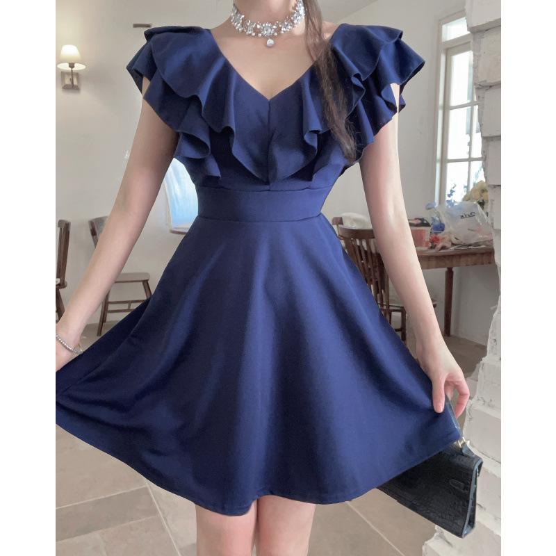 Elegant Ruffled A-line Dress - Women s Slimming Workwear Medium