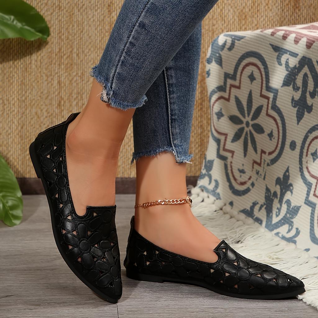 Embroidered Openwork Pointed-Toe Flat-Soled Loafers for Women, Plus Size, Low-Cut Slip-Ons, All-Season Leather Work Shoes