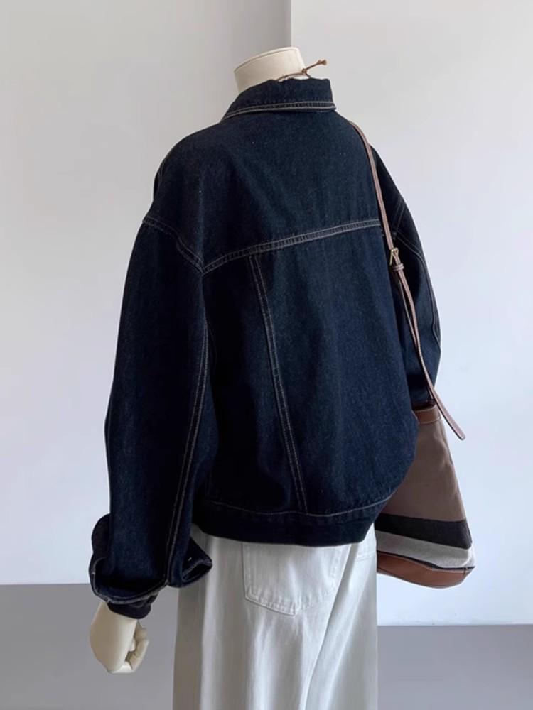 Damska Krótka Retro Kurtka Jeansowa - Granatowa, Casualowy Design z Kieszeniami, Krótki Styl Roboczy na Wiosnę i Jesień.