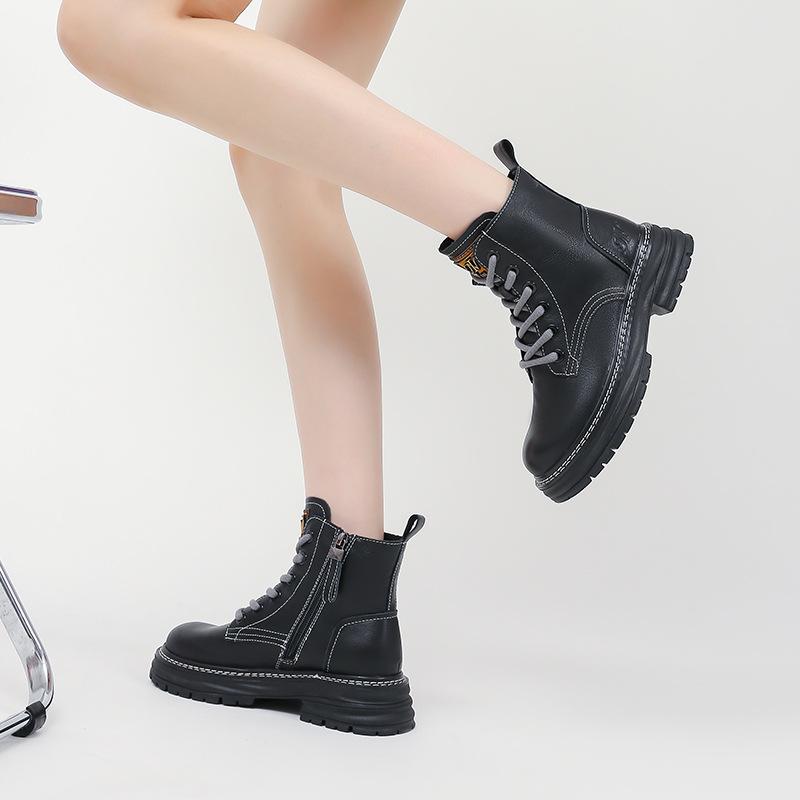 Martin Boots Women's Autumn and Winter, the New Super Soft First Layer Cowhide British Style Platform Internet Celebrity Velvet Short Boots Women's B