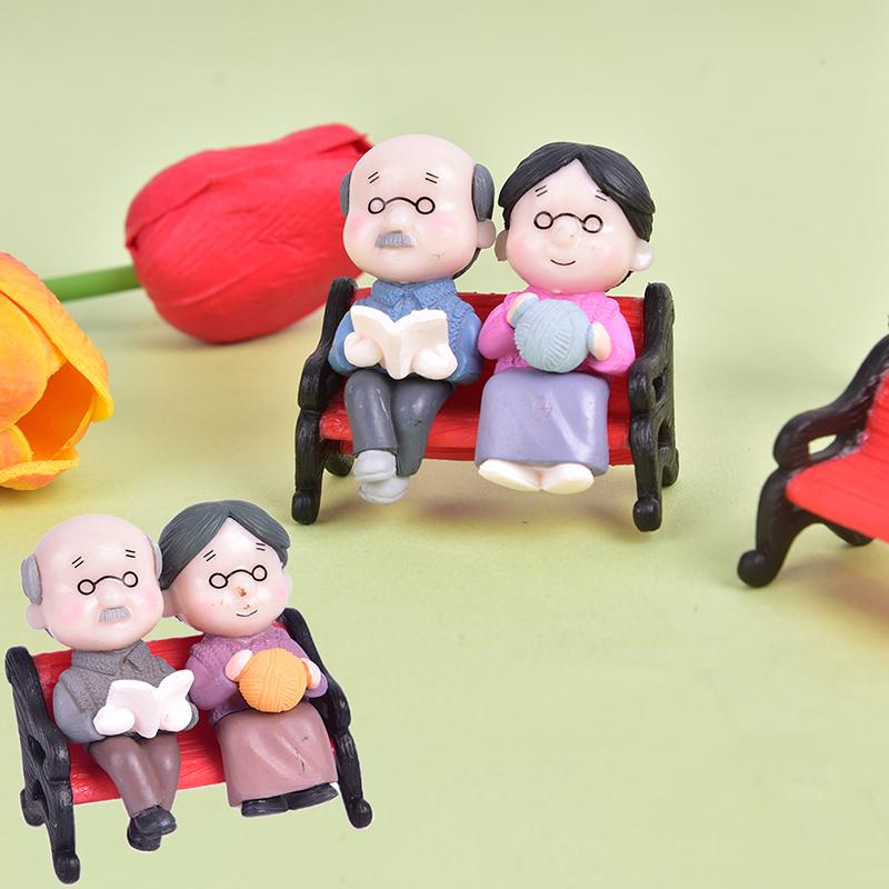 3Pcs/Set Creative Old Couple Chair Resin Craft Show Simulation Animal Folk Craft