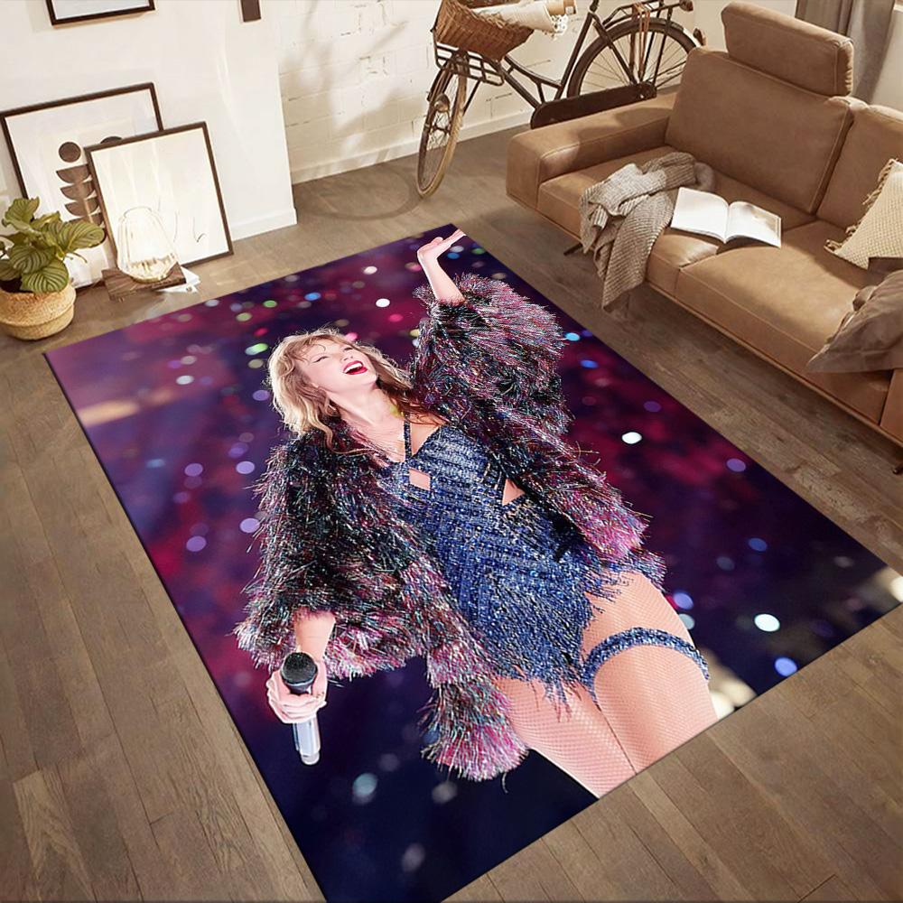 I tappeti quadrati per esibizioni dal vivo di Taylor Swift sono un'ottima scelta per soggiorni, camere da letto, arredamento della casa e come regali.