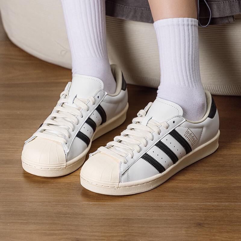 Adidas Unisex SUPERSTAR JQ3254 Low-Top Sneakers