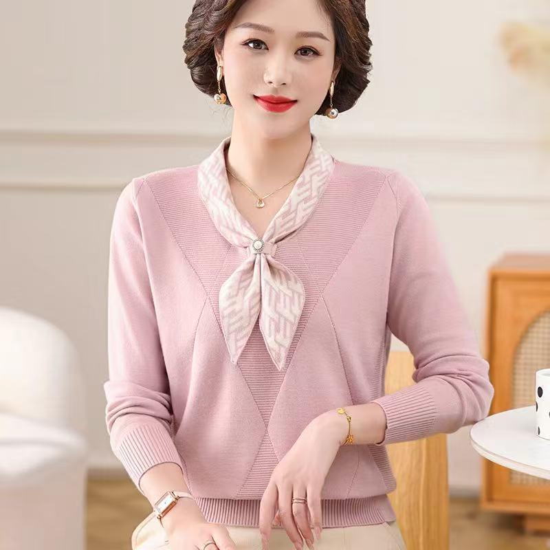 Thickened Knit Sweater for Middle-Aged Women: Stylish Autumn/Winter Pullover