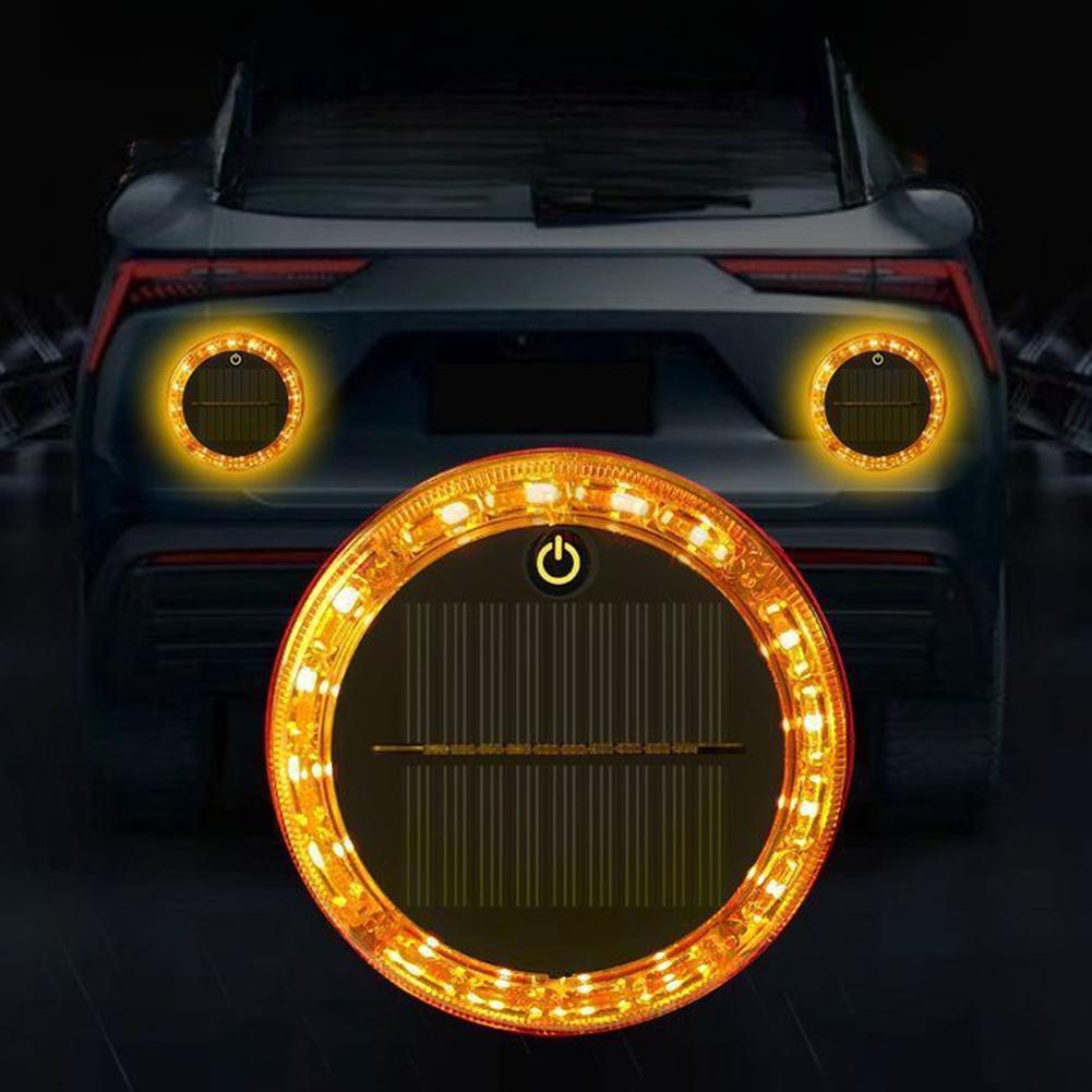 Light-sensitive Auto-on Solar Tail Light Truck Flash Light