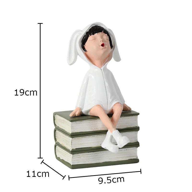 

Girls and Books Cute Figures Sculpture Desk Decoration Ornaments Modern Crafts Character Resin Statue Room Aesthetics Decor