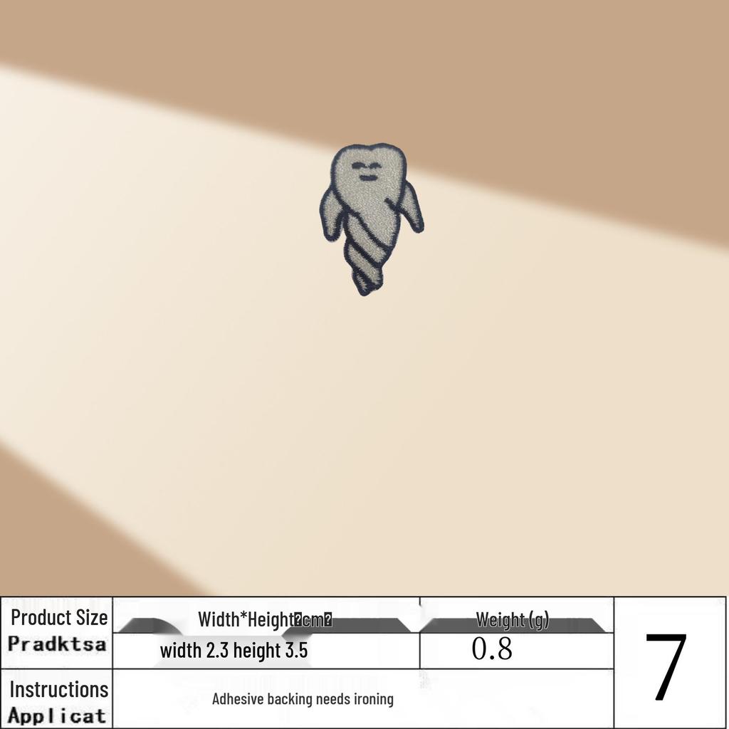 Korean Style Black & White Cartoon Embroidered Iron-On Patch for Clothing & Bags