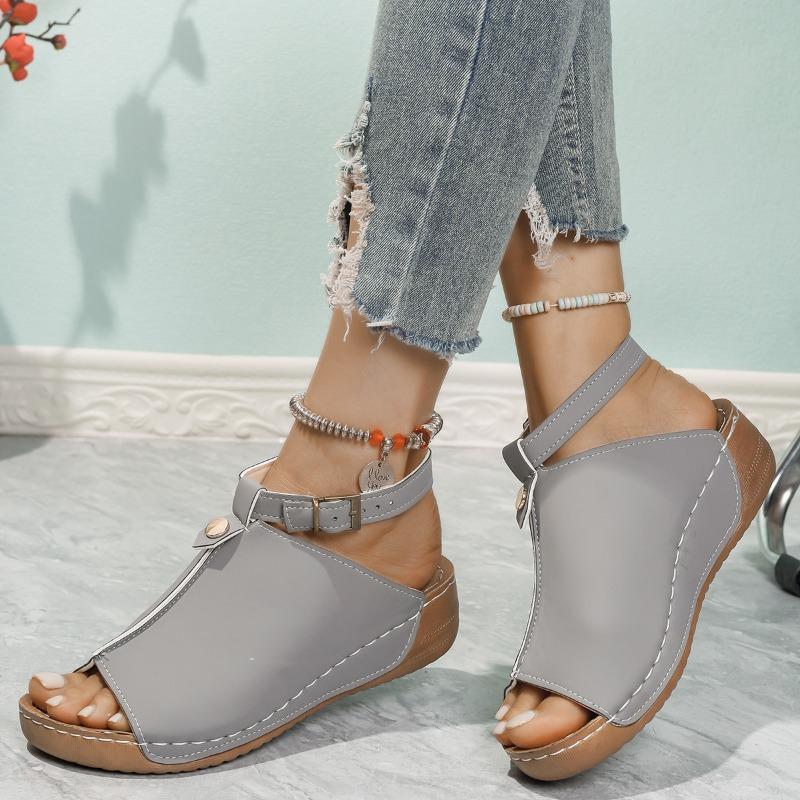 Large size summer new model fish mouth word with slope heel sandals women