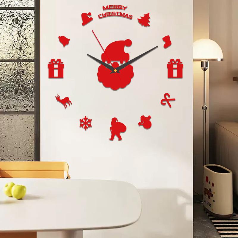 Luminous DIY Christmas Wall Clock: Creative Living Room Decoration