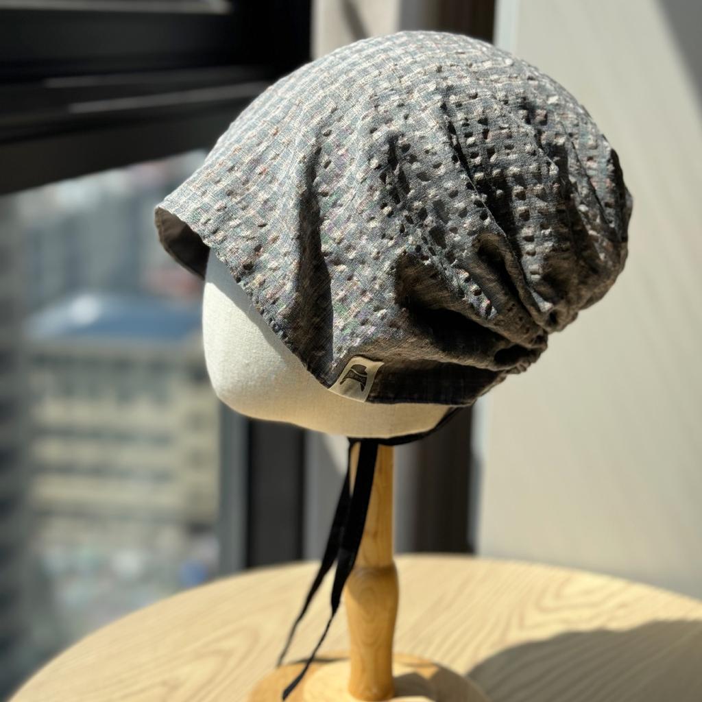 New Wasteland Style Retro Double sided Plaid Pullover Hat for Women Korean Style Casual Face showing Small Baotou Pile Hat Trendy Cold Hat