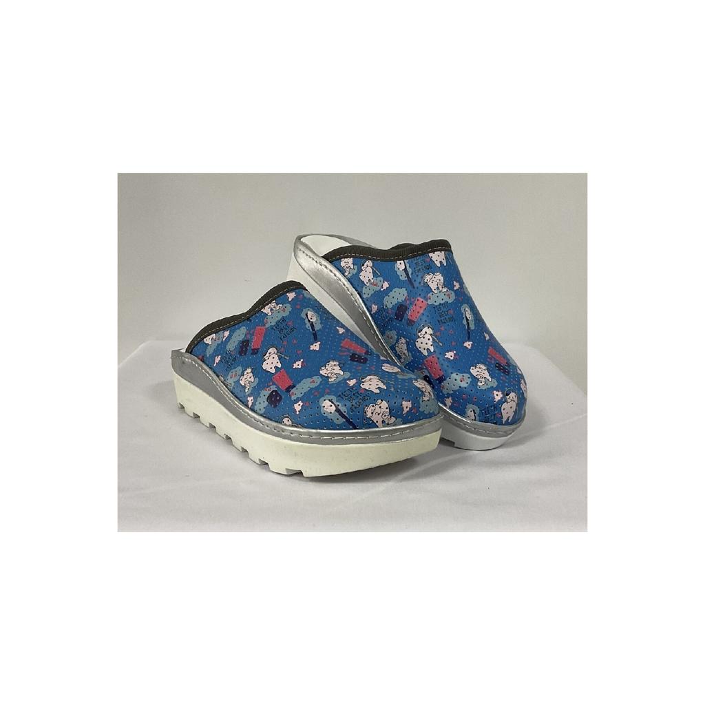 Children's Pictures Patterned Tractor Sole Orthopedic Slippers