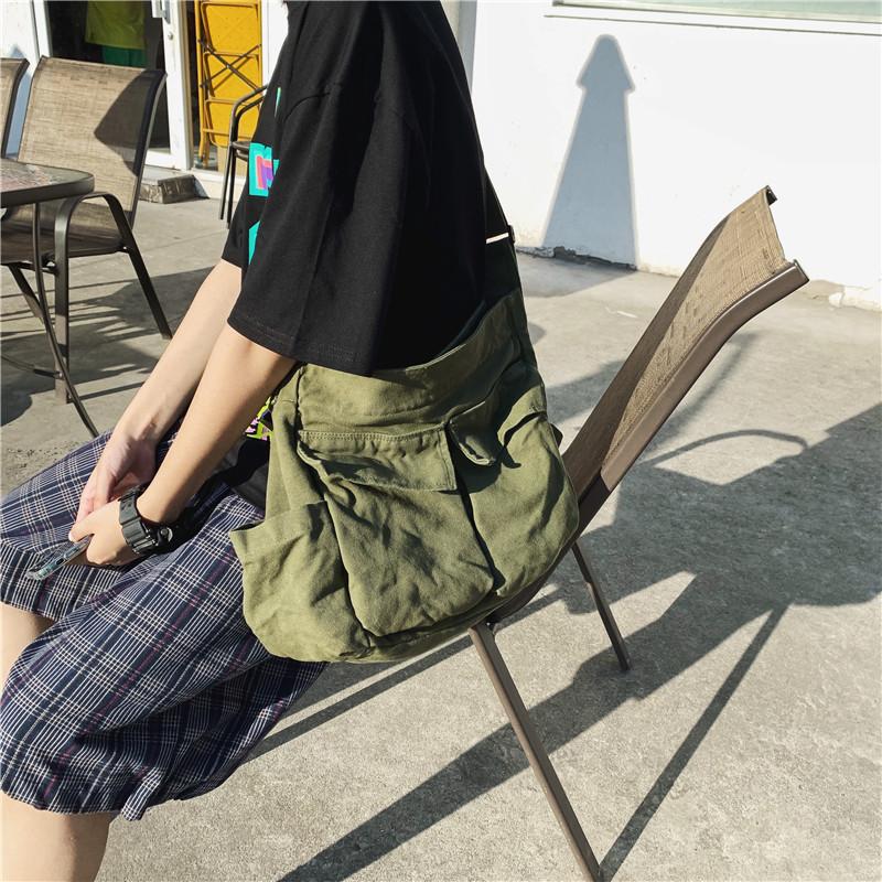 Vintage Messenger Bag Large Capacity Canvas Shoulder Bag Multi Pocket Messenger Bags Suitable for Daily Use Shopping Weekend Outings