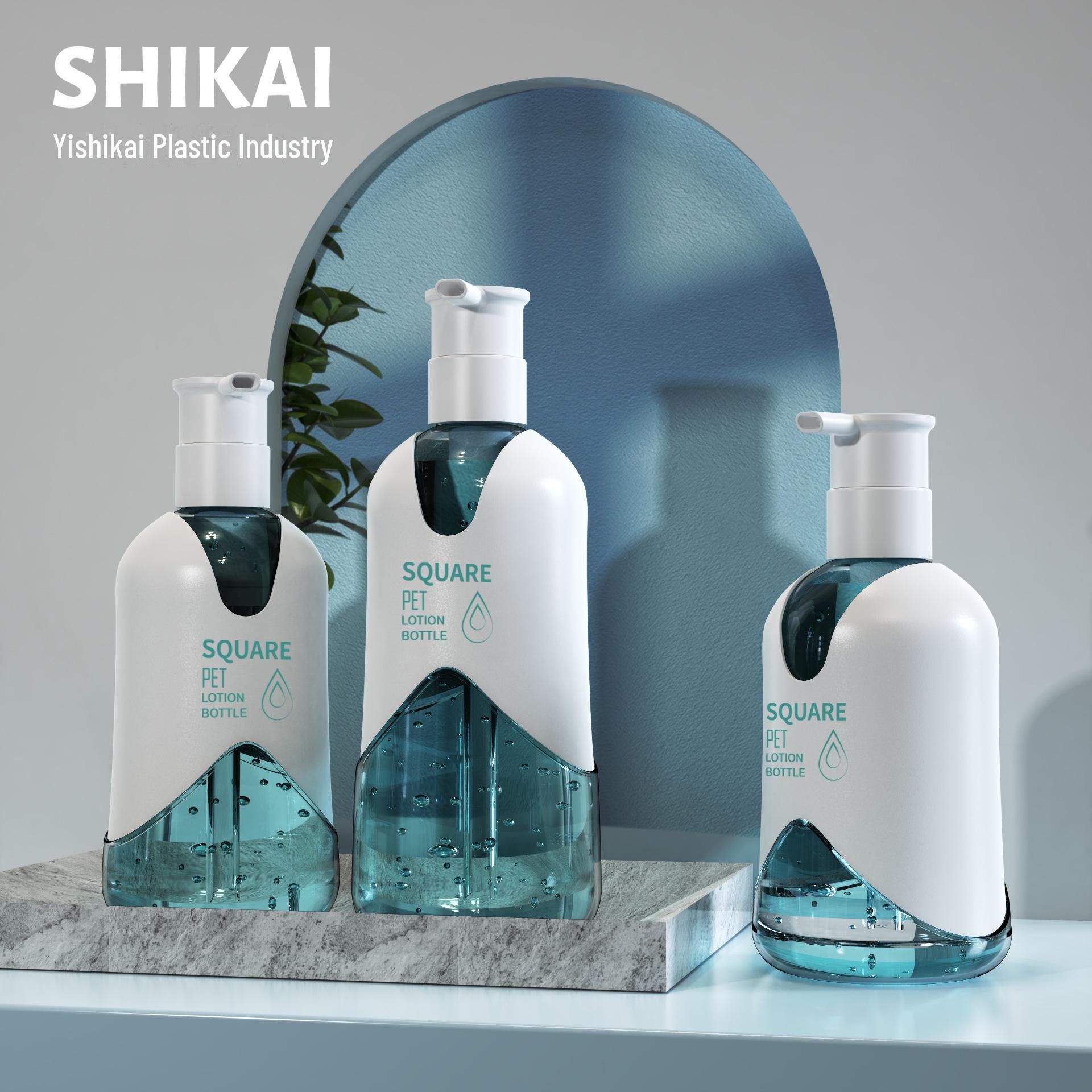 

Прозрачный набор бутылок Push-Type: Флакон лосьона 300 мл, флакон шампуня/геля для душа 500 мл, флакон мыла для рук 400 мл.