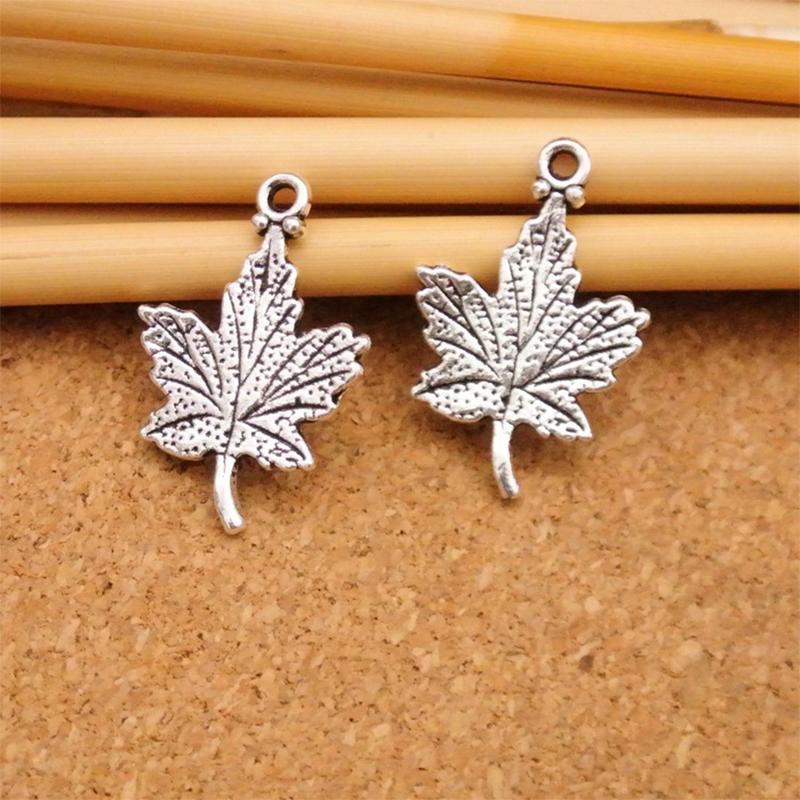 Pendentif rétro en alliage Accessoires de bijoux Feuilles d'érable Bijoux en gros Marquage Collier Bracelet Marquage Fournitures de bijoux 20 pièces/lot perles