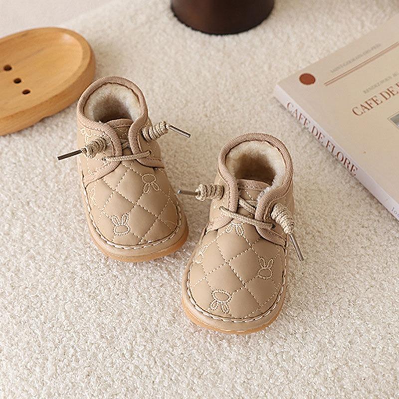 Baby Shoes with Fleece Lining Squeaky Warm First Walkers for 0-2 Years Old, Unisex Toddler Insulated Shoes