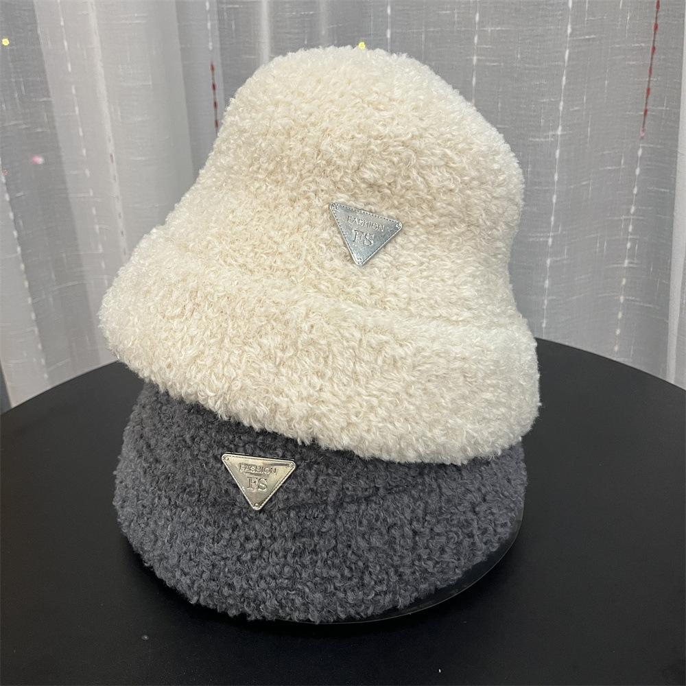 New Autumn and Winter Thickened Plush Hat Women's Cold-proof Versatile Fashion Warm Lamb Wool Basin Hat Ear Protection Bucket