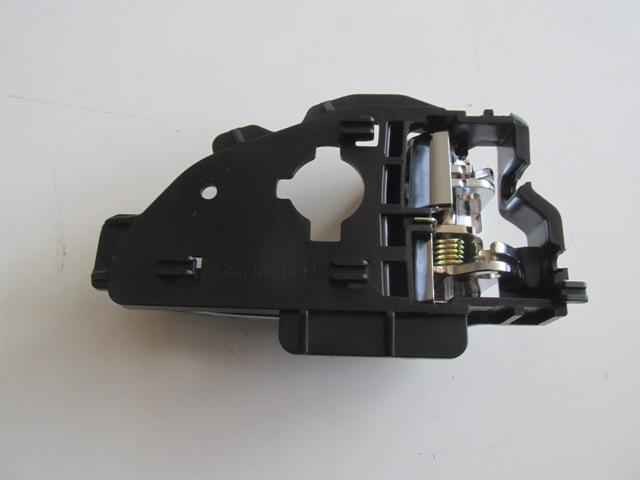 For  Hyundai Ix35 2010 2015 Front Door Interior Opening Handle Left Nickel Plated Euro Body 82610-2S010