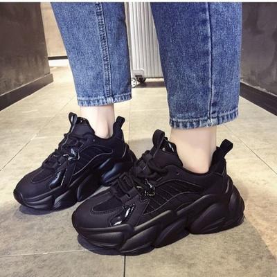 Chaussures pour femmes confortables à semelles souples et pieds non fatigués, chaussures de sport de rue décontractées polyvalentes à semelles épaisses pour femmes