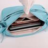 Borsa a tracolla sottile con tasche frontali e tracolla regolabile in nylon tinta unita
