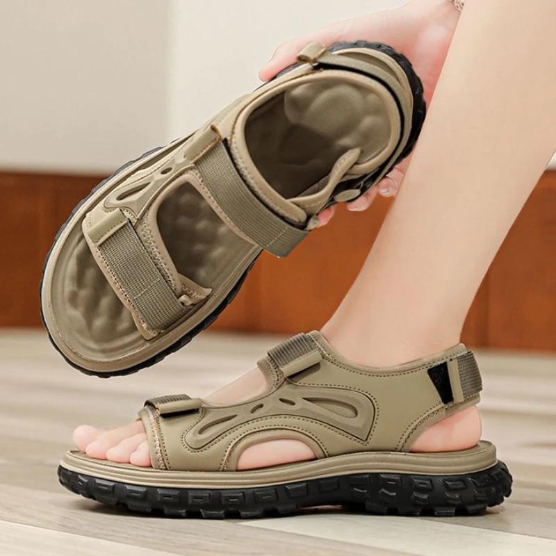 Fashion With Platform Male Shoe Sports Height Luxury Designer Clearance Sale High Quality New Summer Low Price Pvc Fashion Men's Sandal