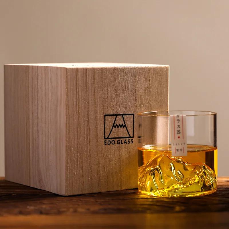 

Japanese 3D Mountain Whiskey Glass Glacier Vintage Whiskey Rock Glass Whiskey Glass Wooden Gift Box Vodka Glass Wine Drum 101-200ml