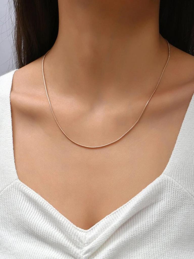 Semplice Collana Clavicola a Catena di Serpente in Oro 18k Europeo e Americano - Design Osso di Drago Placcato Sottovuoto