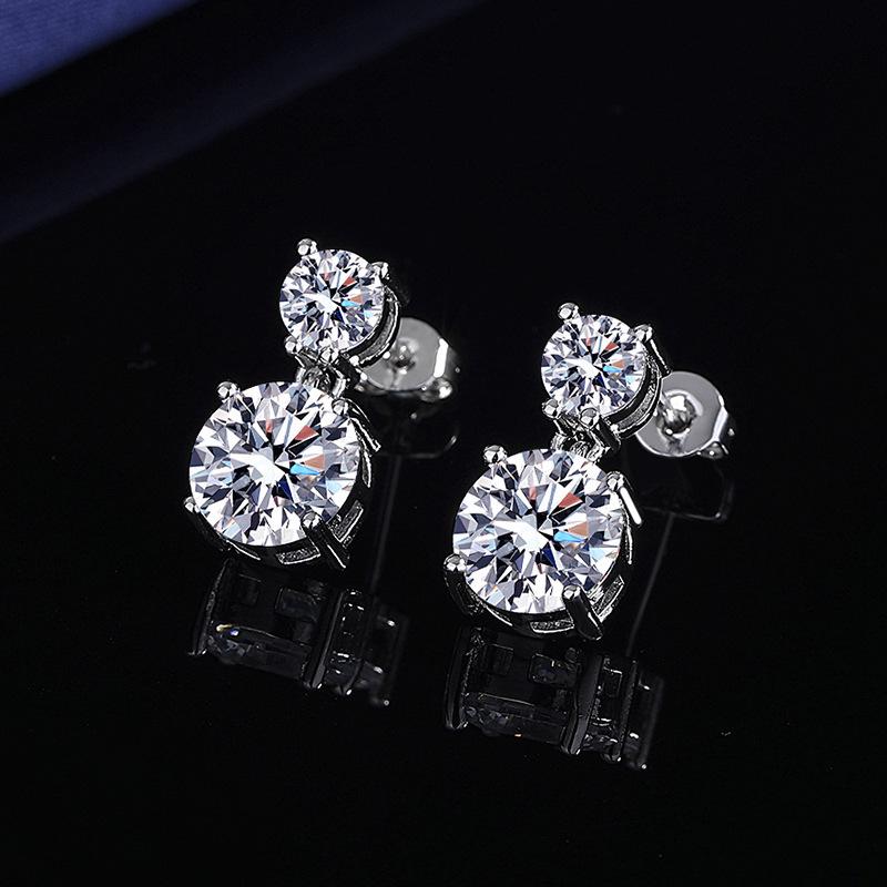 Korean Geometric Zircon Copper Earrings: Fashionable, Simple Round Design for Women