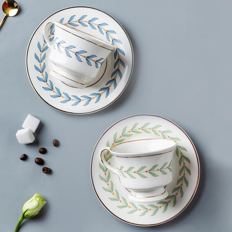 Bone China Coffee Cup Set Ceramic Mug Golden Trim British Afternoon Tea Cup Espresso Cup and Saucer Set Holidays Birthday Gift