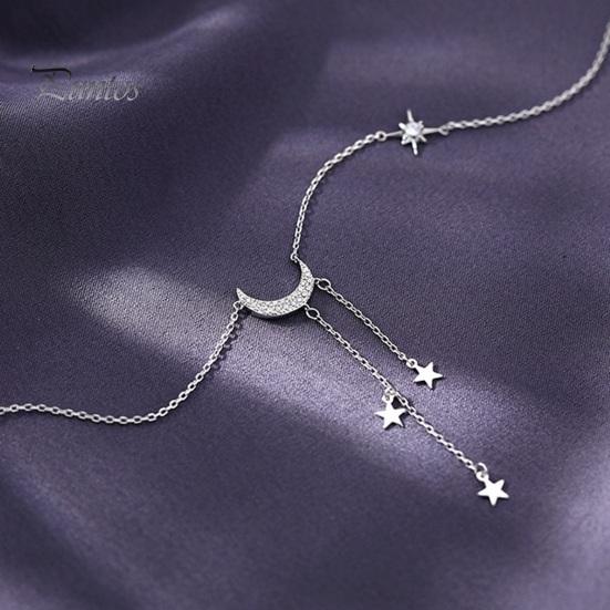 Lady Necklace Moon And Star Pendant Rhinestone Adjustable Alloy Clavicle Chain Gift for Wife Girlfriend Neck Jewelry for Daily Wear Weddings Parties