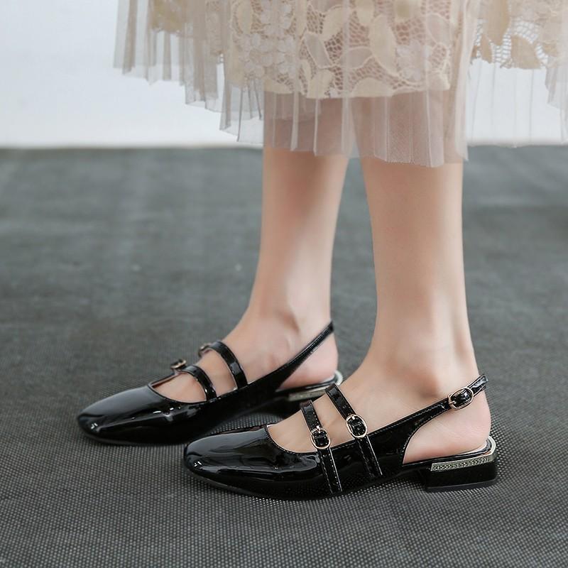 French Vintage Summe Patent Leather Shoes Low Heel Sandals Square Toe Mary Jane High Heels Ladies Double Buckle Elegant Sandals