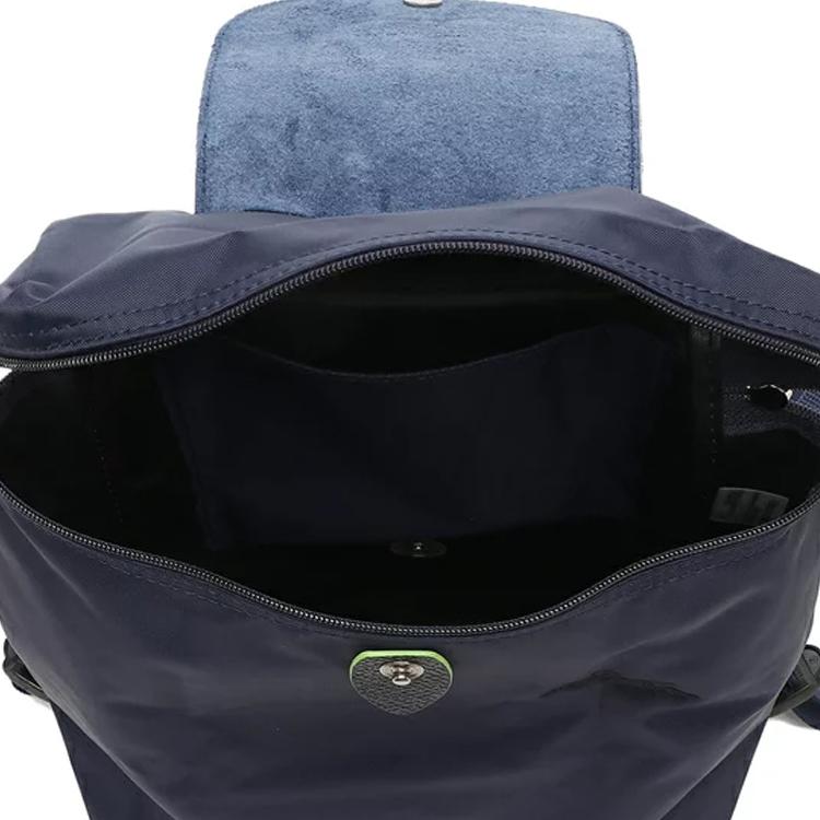 Longchamp Le Pliage Green 26 Unifarbe Druckknopf-Reißverschluss Weiches recyceltes Canvas mit Lederbesatz Rucksack Damenrucksack Marineblau 1699919P68
