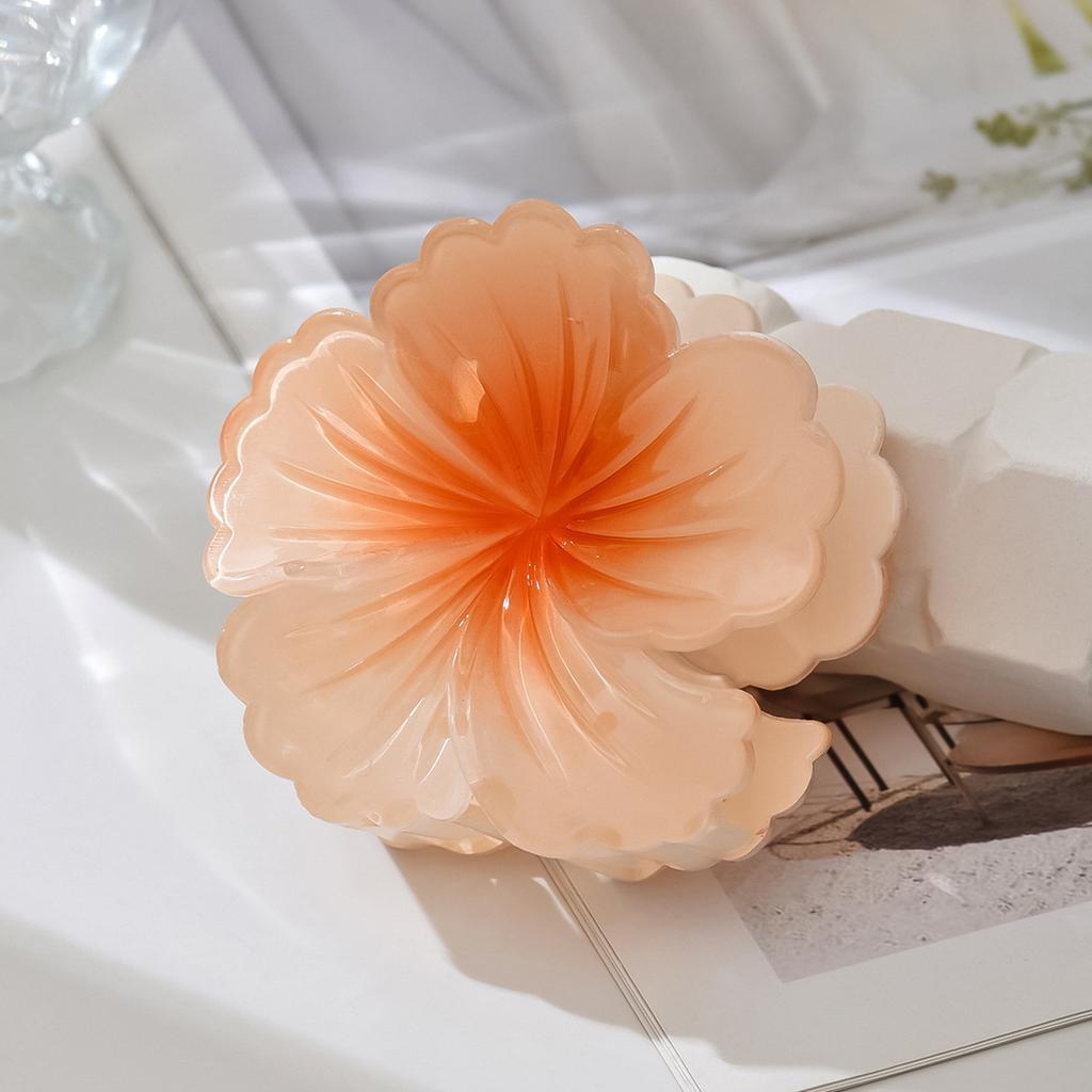 Gradient Flower Acrylic Hair Claw Clip for Women Sweet Hair Claws Crab Clamp Barrettes Hawaiian Headwear Accessories