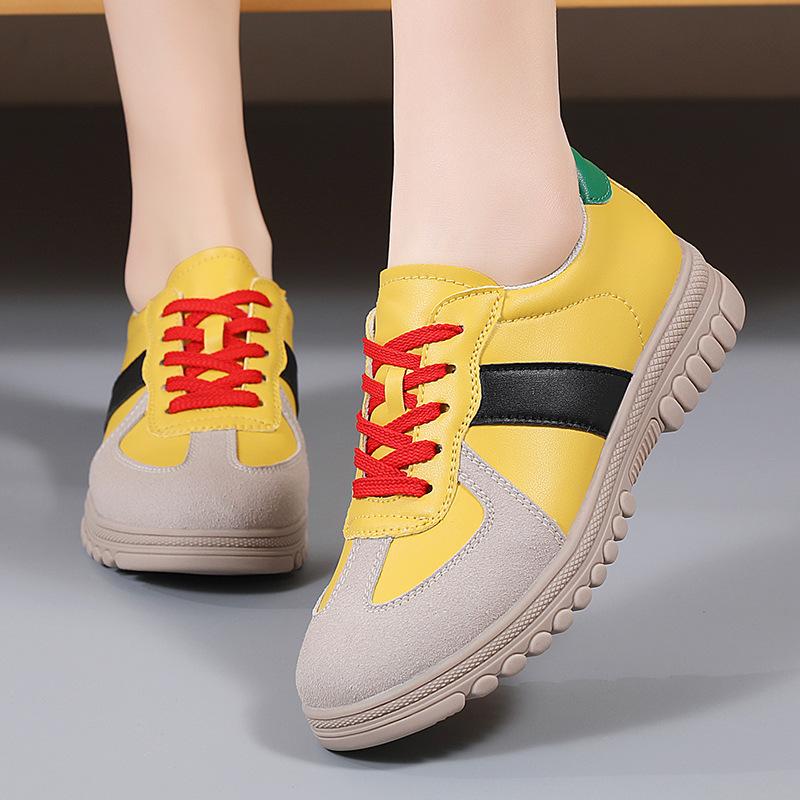 New Korean Style Small White Shoes for Female Students' Internet Celebrity Sports Shoes Versatile Casual Moral Training Shoes for Women