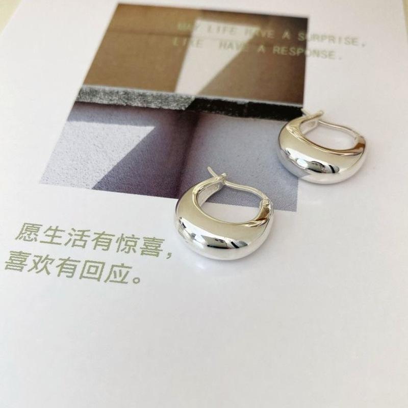 Nové náušnice s celotělovým půlměsícem, základní univerzální náušnice, dámské jednoduché náušnice, personalizovaný temperament, šperky s ušní sponou