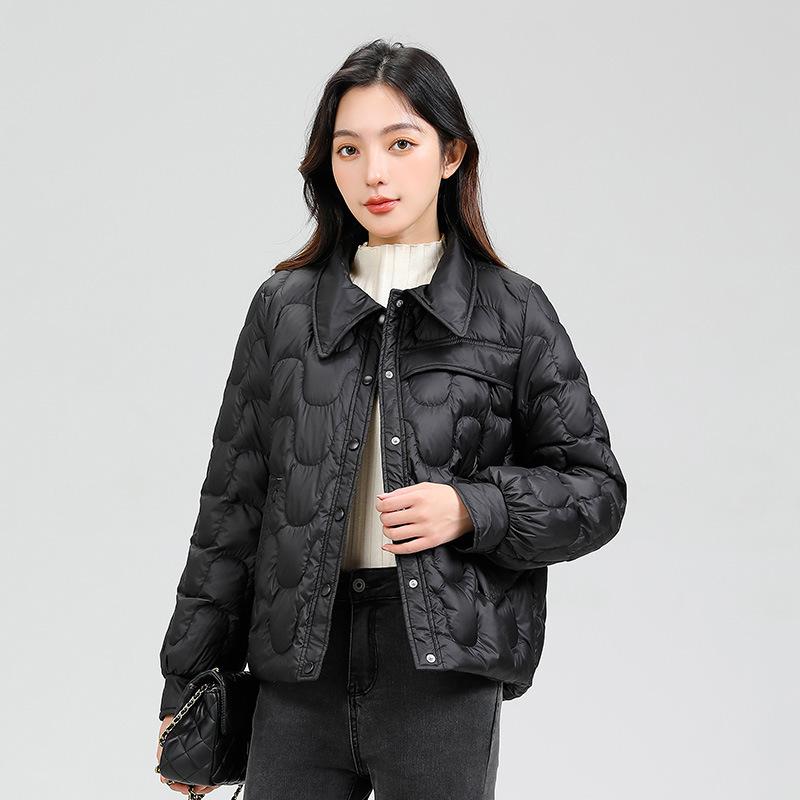 Light down jacket women's autumn and winter fashion small fragrant style lapel short duck down warm jacket tide